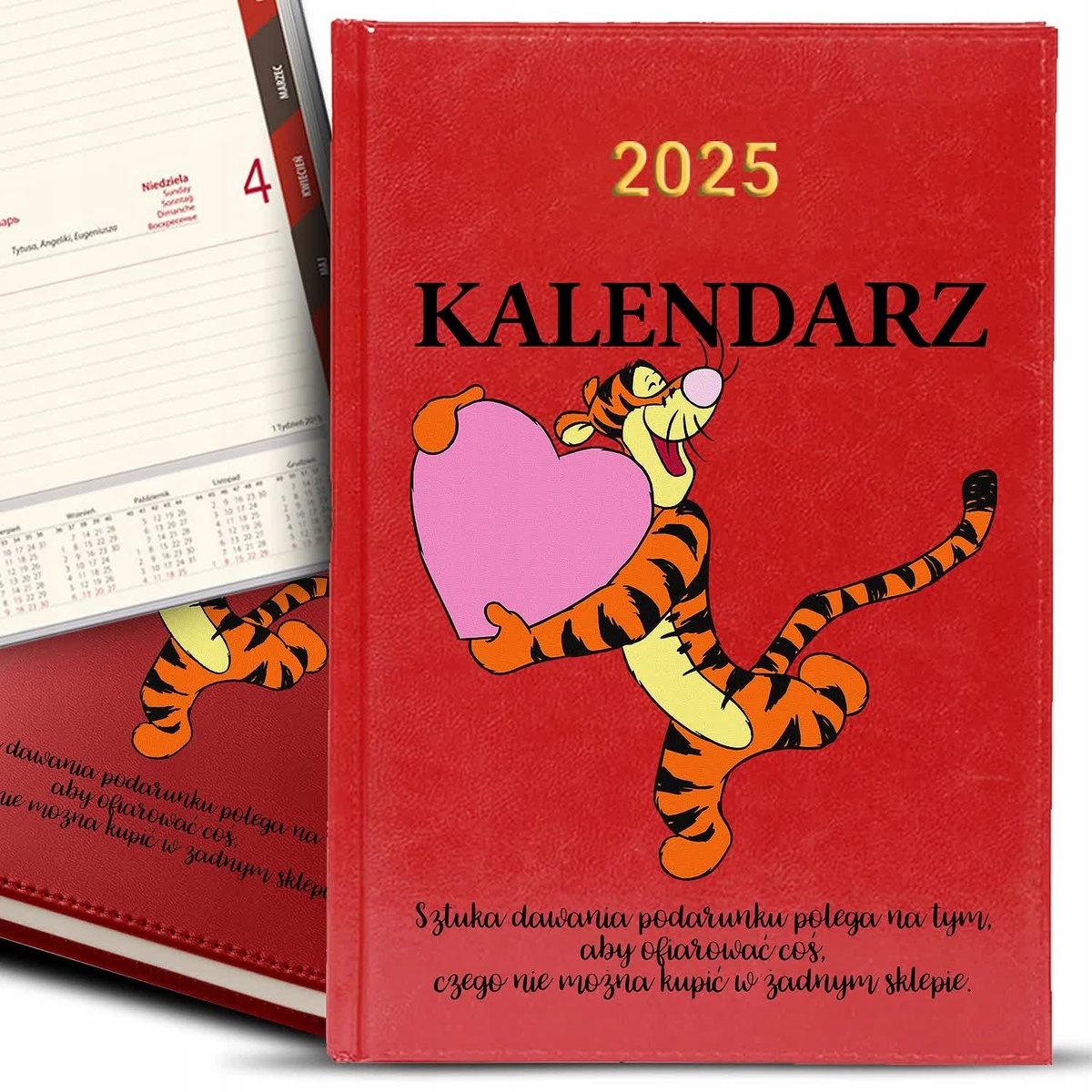 KALENDARZ A5 2025 Czerwony Książkowy Prezent WINNIE THE POOH Cytaty Wzory