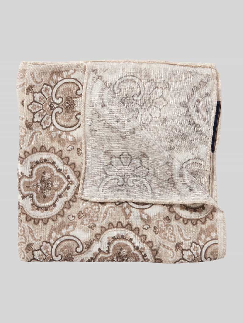 Poszetka z obszytym wykończeniem