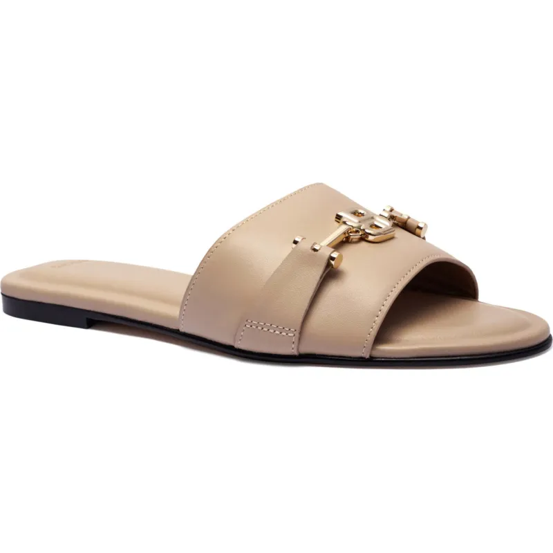 BOSS BLACK Skórzane klapki Emberlyn_Slid10