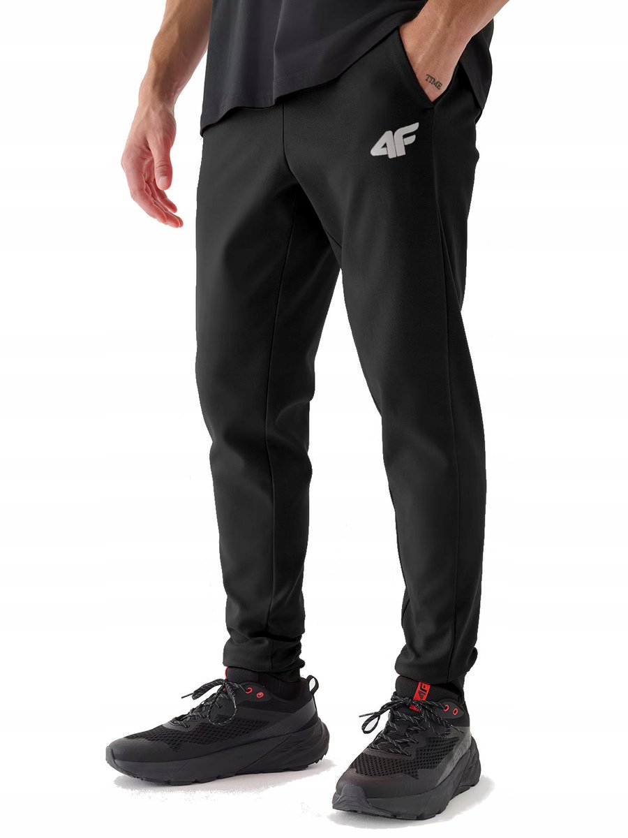 Męskie spodnie dresowe 4F joggery M516 20S czarny M
