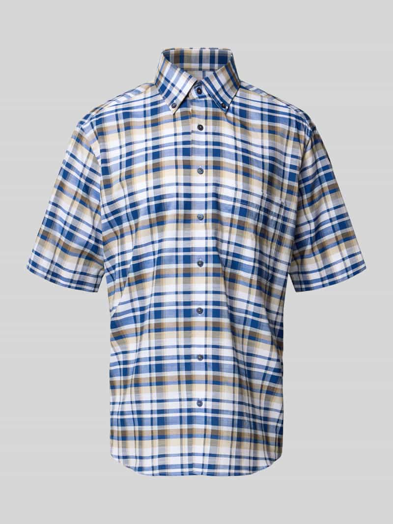 Koszula biznesowa o kroju comfort fit z kołnierzykiem typu button down