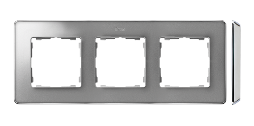Kontakt Simon Ramka 3-krotna SIMON 82 Detail SELECT metal - aluminium zimne/chrom