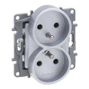 Legendar Gniazdo podwójne z/u 2x 2P+Z bez przesłony NILOE Selection - aluminium