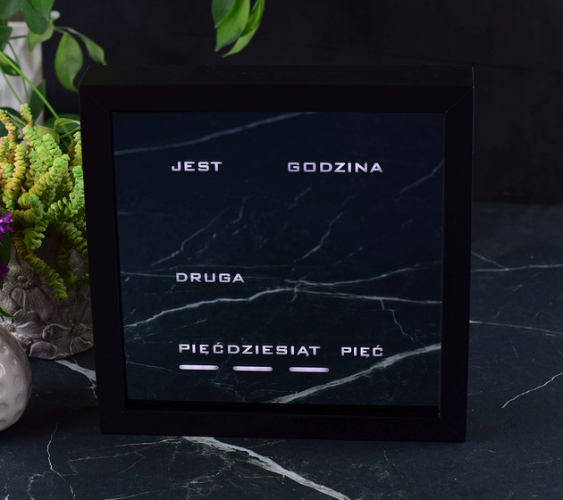 Word Clock - polski zegar słowny (brązowa ramka z lustrem)