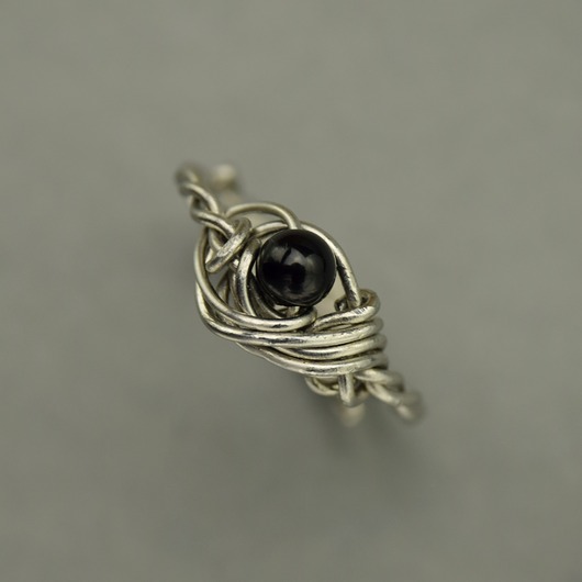 Pierścionek regulowany czarny onyks wire wrapping