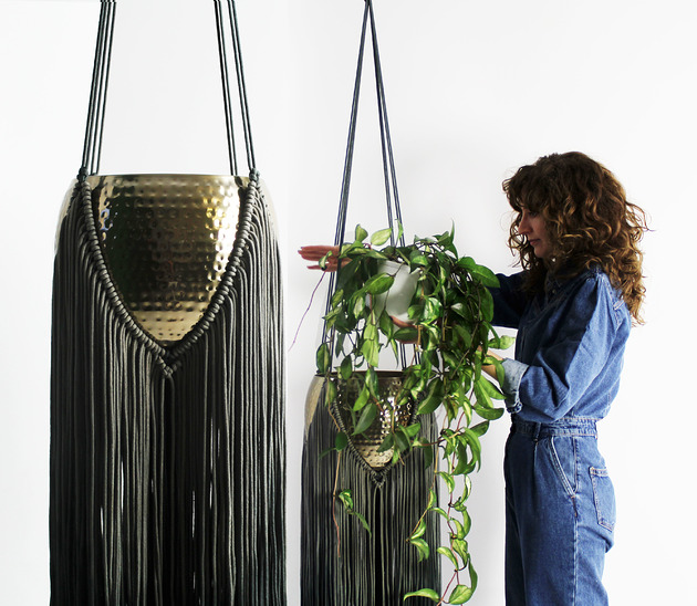 OGROMNY Kwietnik 007