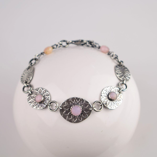 Imperfect - bransoletka z różowym opalem