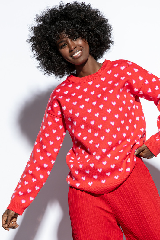 Bawełniany sweter w serduszka F1806 Czerwony