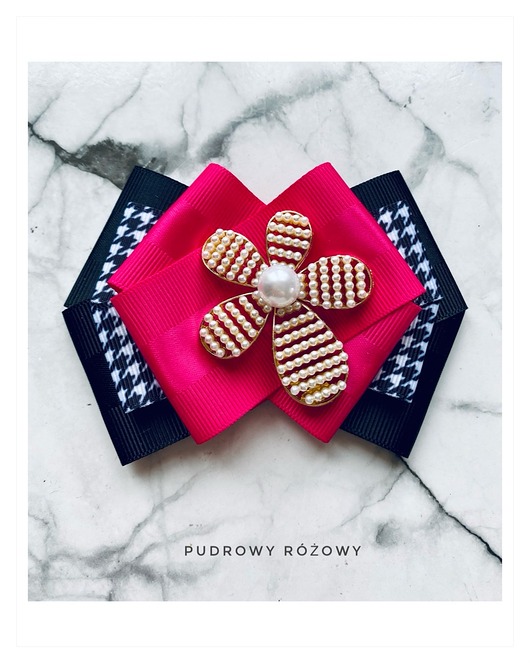 Brosza z Perłowym Kwiatem z drobniutkimi perełkami NEW