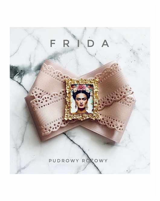 Nowa Kolekcja Brosz FRIDA z miniaturowym obrazem