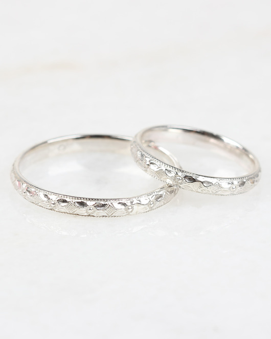 Srebrne obrączki z roślinną fakturą