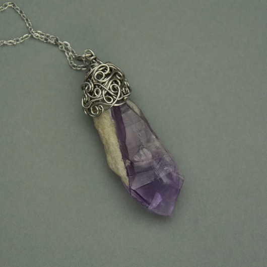 Wisiorek talizman duży surowy ametyst wire wrapping