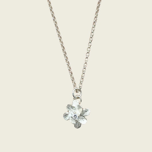 Drobny naszyjnik srebrny- Kwiaty Polne