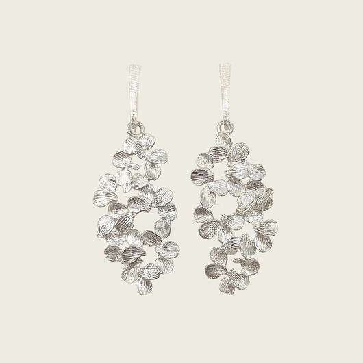 Długie kolczyki z płatków srebrne- Jabłonka