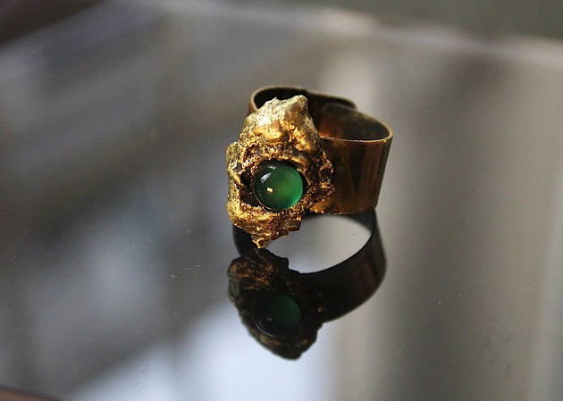 Pierścionek z mosiądzu z Agatem