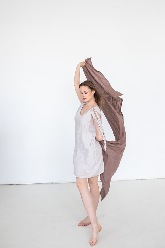 Sukienka lniana bardzo lekka , regulacja ramiączek