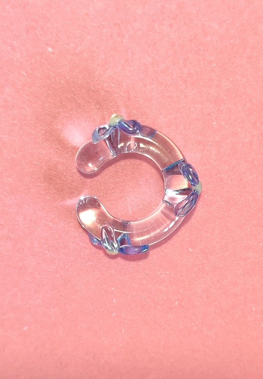 Szklana nausznica z niebieskim kwiatem Sweets