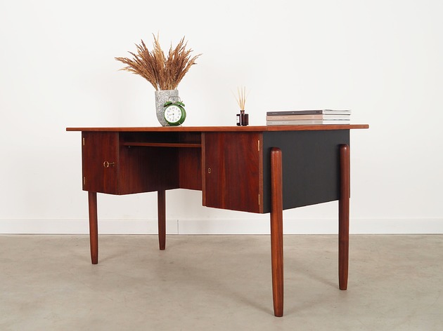 Biurko tekowe, duński design, lata 60, produkcja: Dania