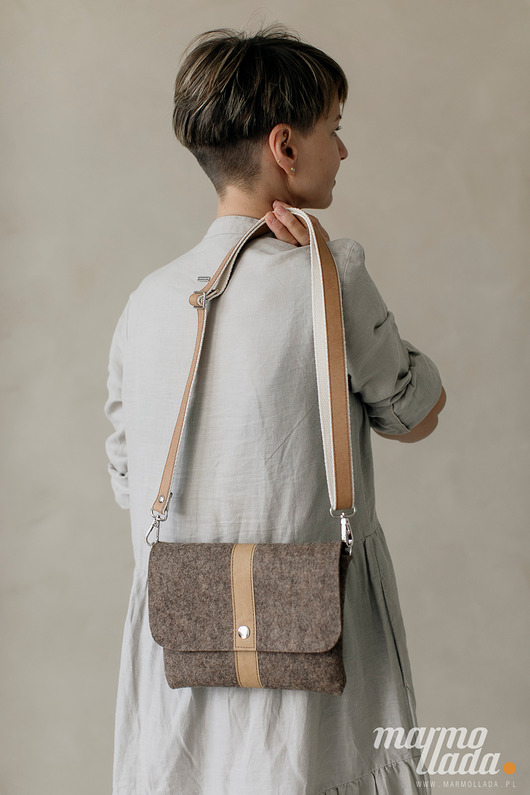 Marmollada - filcowa listonoszka KASZMIR + brąz