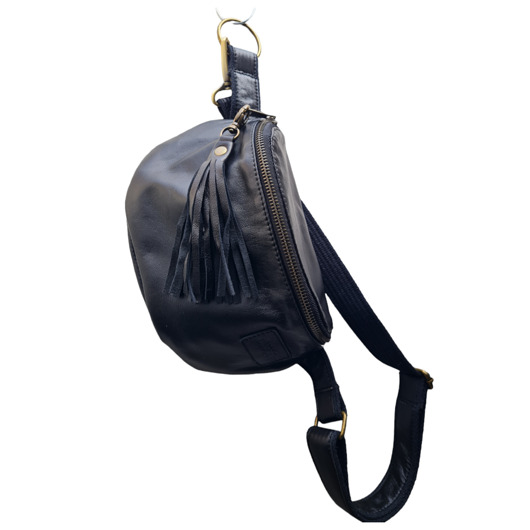 Nerka skórzana damska U'POLKA FIT czarna. Mała nerka, skóra naturalna