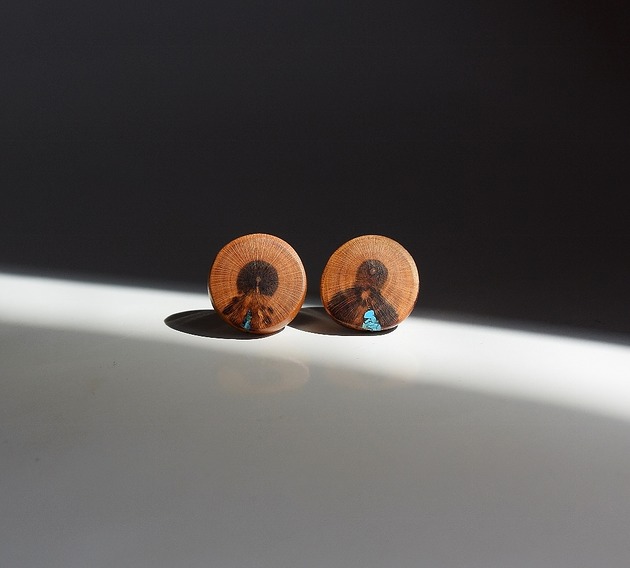 Drewniane kolczyki z turkusem