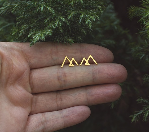 Pozłacane kolczyki - góry