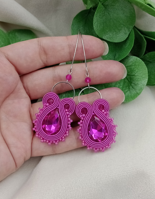 Kolczyki sutasz, długie kolczyki soutache fuksja