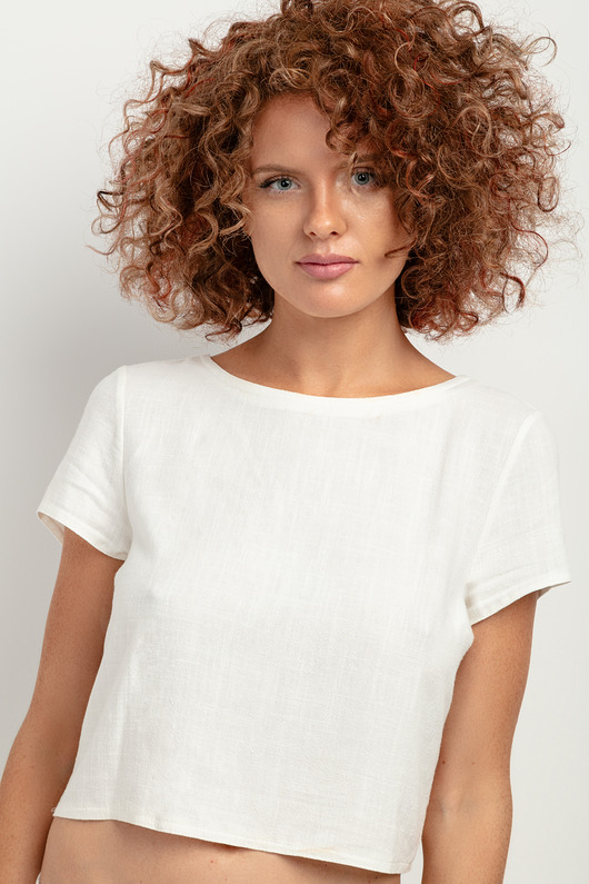 Top z lnem z krótkim rękawem T401, white sand