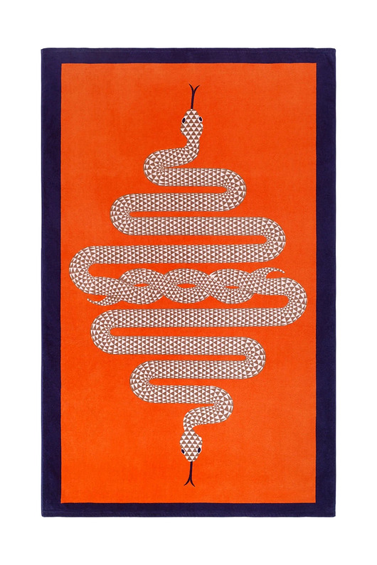 Dywanik z motywem węża na pomarańczowym tle 120x180 cm
