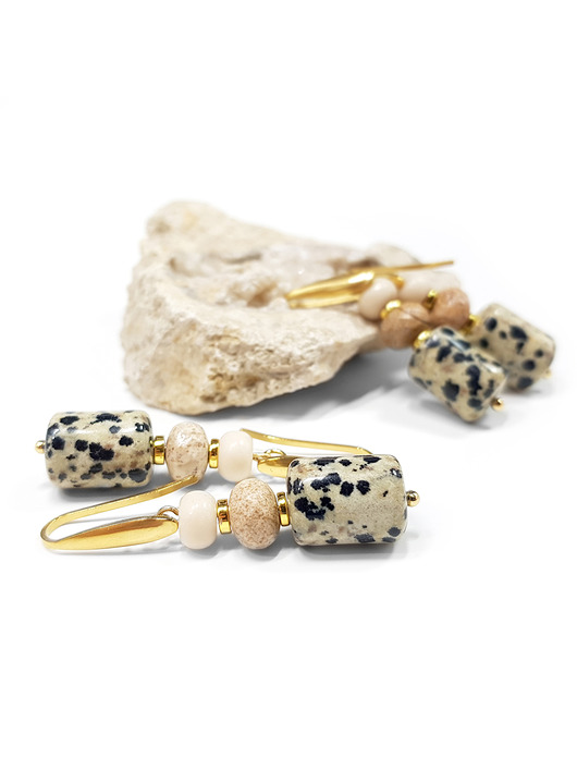 Kamień rzeczny, jaspis pejzażowy, jaspis dalmatyńczyk i hematyt kolczyki