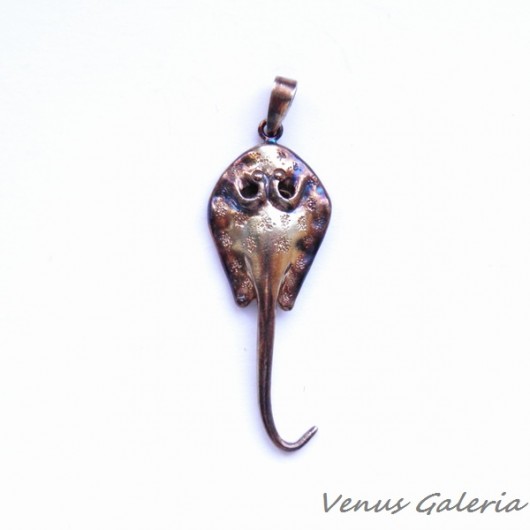 Wisiorek srebrny - Mała płaszczka brązowa