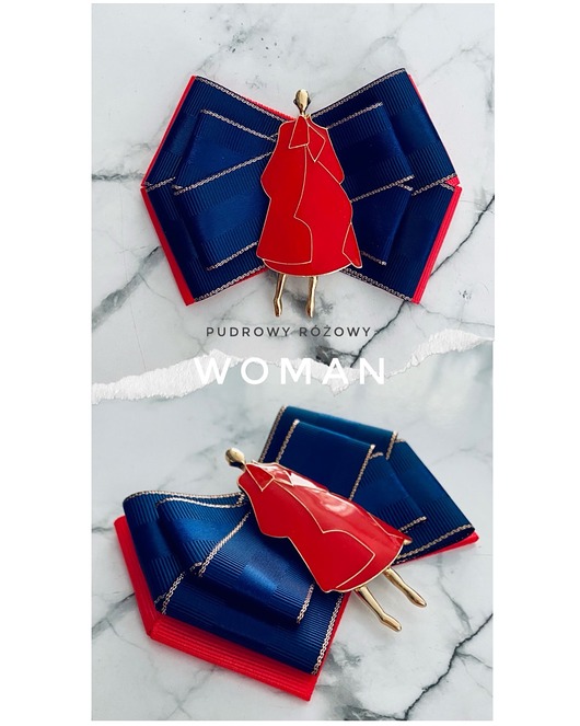 Brosza WOMAN w stylu Pop Art z artystyczną Kobietą