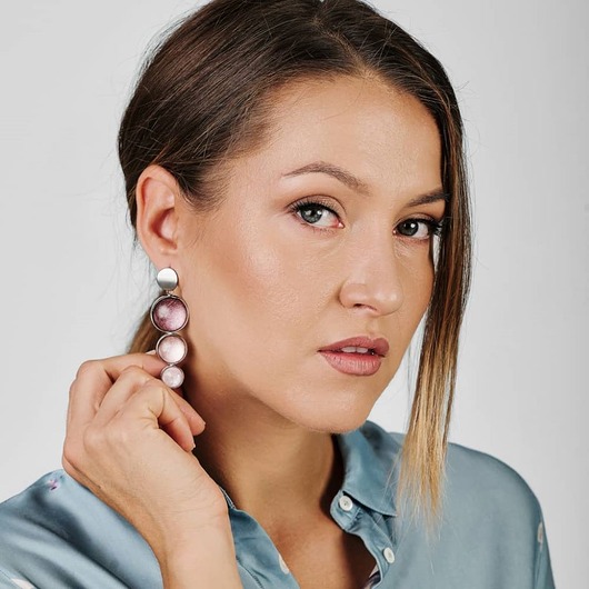 Potrójne kolczyki perłowe na sztyfcie Meyra e6/m7