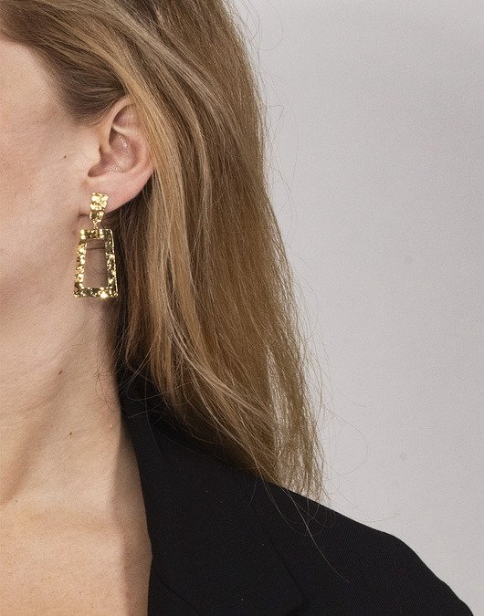 Kolczyki srebrne pozłacane z gniecioną strukturą