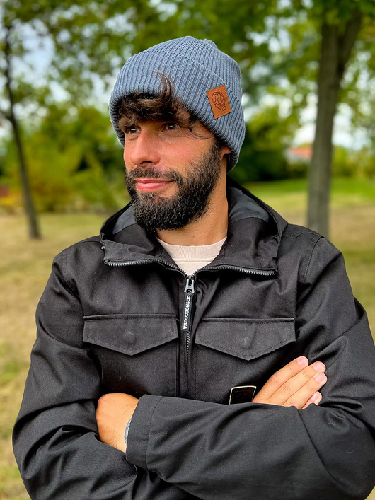 Męska bawełniana czapka beanie logo ekoskórka Ciemny szary