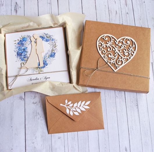 Kartka w pudełku : personalizacja : niebieska