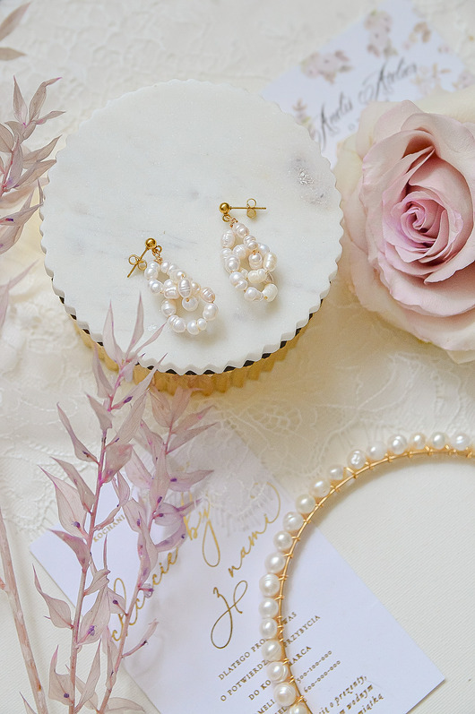 Kolczyki pozłacane z perłami naturalnymi