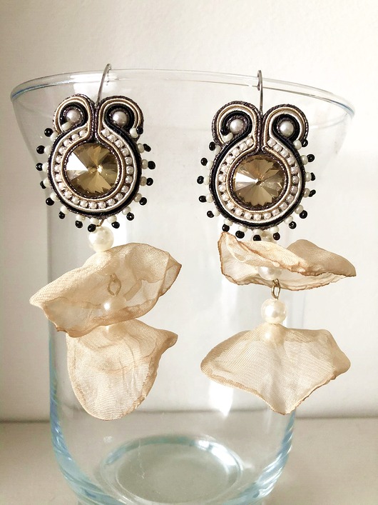 Sutaszowe kolczyki KARAKUM