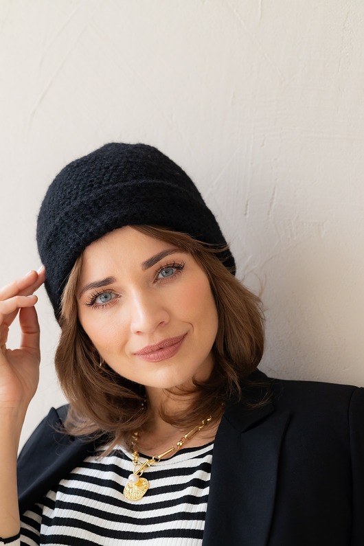 Czapka z alpaki i jedwabiu - czarna