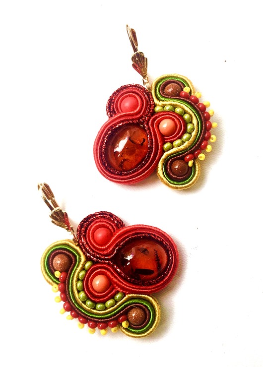 Sutaszowe kolczyki AMBER red