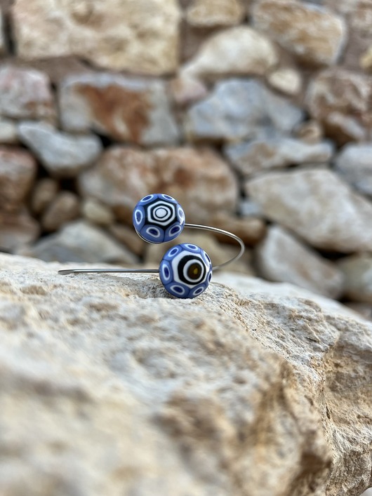 Bransoletka z dwoma wymiennymi oczkiem