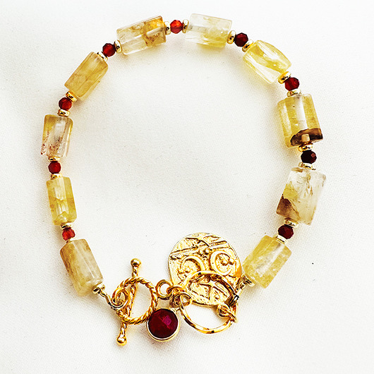 Bransoletka z kamieni , kryształ górski, księżyc, rubin