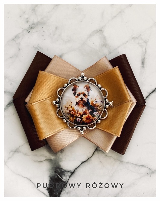 Brosze z Pieskiem rasy Yorkshire Nowość