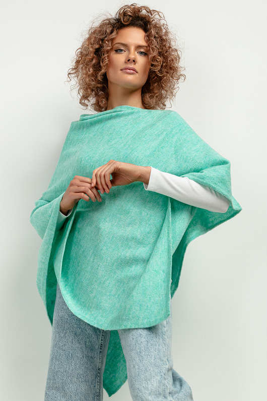 Ponczo z dzianiny swetrowej, T419, one size, seledyn