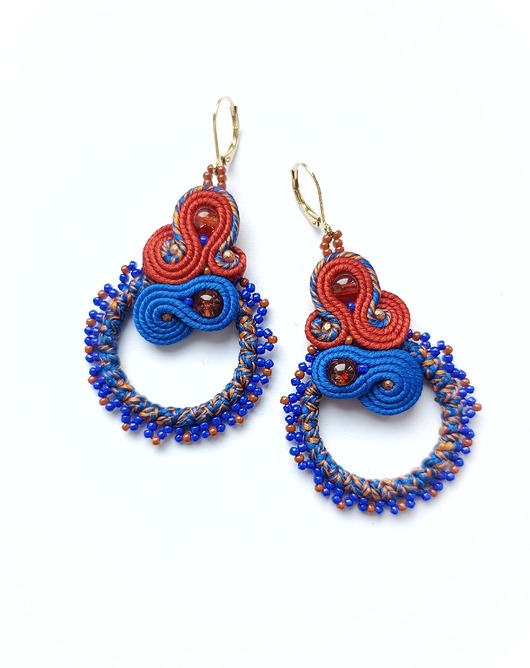 Kolczyki koła chabrowe ceglane soutache