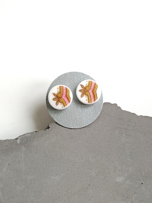 Kolczyki ceramiczne w kolorowe kwiaty