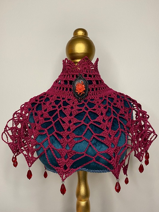 Rubinowy koronkowy naszyjnik gotycki vintage wiktoriańska kolia