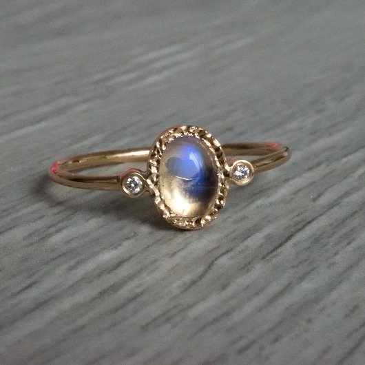 Owalny Pierścionek Księżycowy z Diamentami Złoto pr. 585