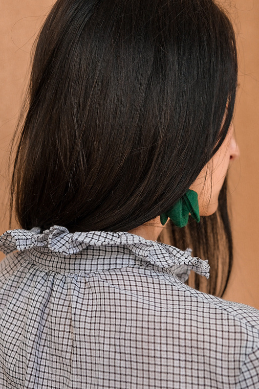 Intrygujące TuliPan? Tulę! - kolczyki kwiaty TULIPANY - butelkowa zieleń