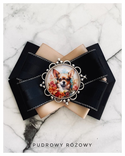 Brosze z Pieskiem rasy Chihuahua Nowość